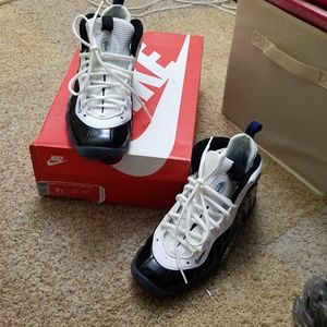 Foam posited CONCORD
